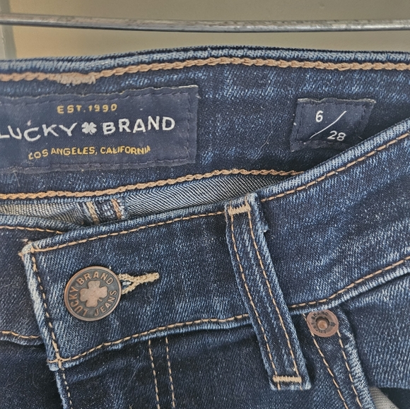 Lucky Brand, Ava Crop Skinny Jean - Picture 2 of 5